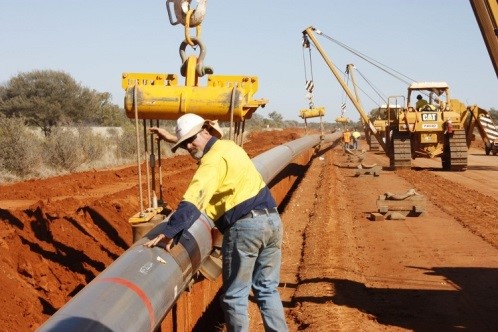 Процесс перекладки газопровода краном Процесс перекладки газопровода краном
